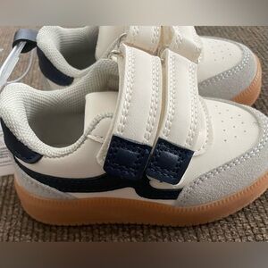 NWT Boy’s Lullaby Lane Pre Walking Shoes Size 3 (6-9M)